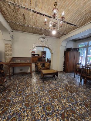 دفتر مرکزی خانه مادا پاسداران